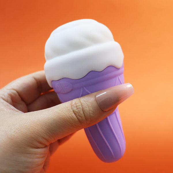 Ice-cream Sucking Vibrator Purple